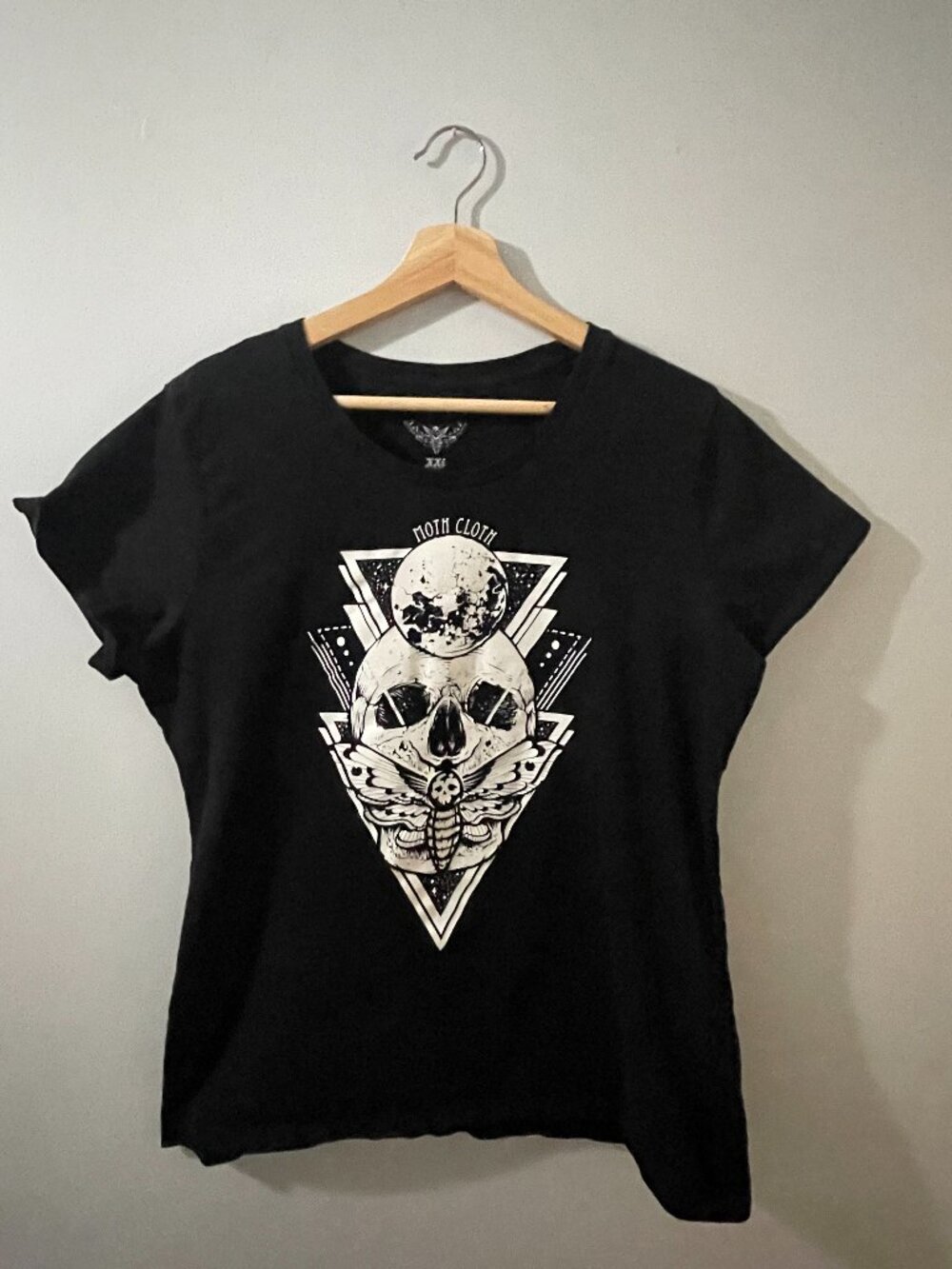 Graphic Tee- Moth Cloth